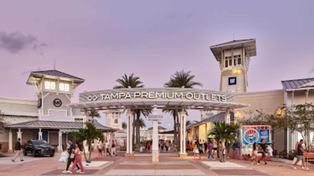 Tampa Premium Outlets