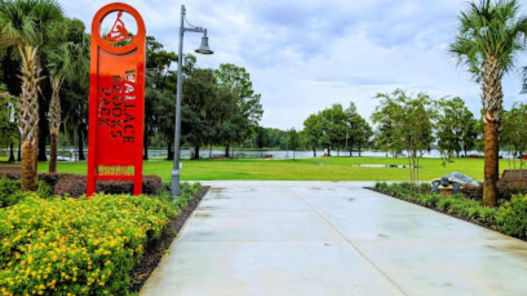 Wallace Brooks Park
